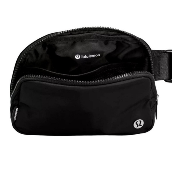 Lululemon Athletica Fanny Pack Everyday Black Belt Bag New